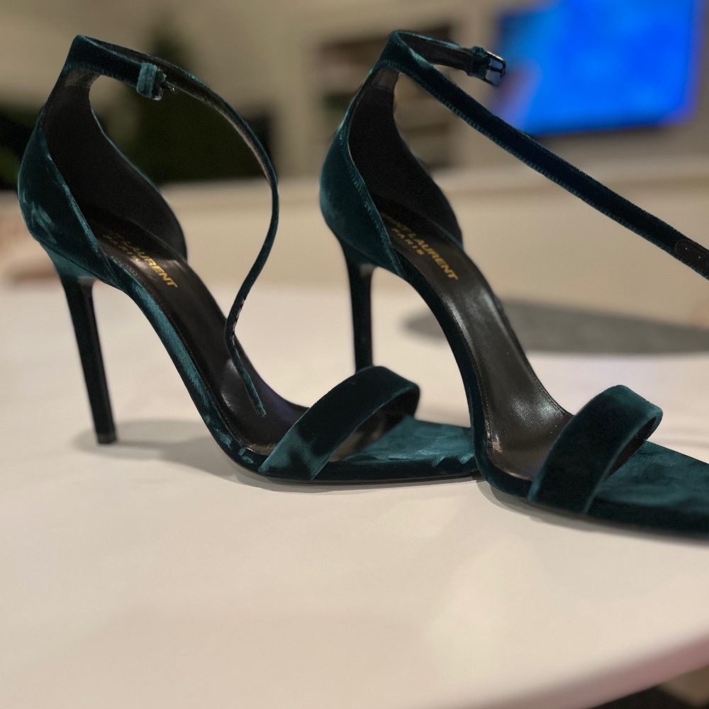 Saint Laurent velvet heels